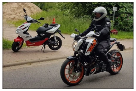KTM Duke125